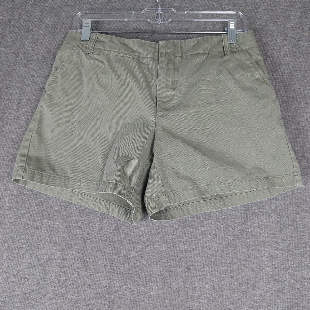 J. CREW WOMENS GREEN NEUTRAL FLAT FRONT 100% COTTON CLASSIC CHINO SHORTS SIZE 4